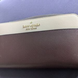 Kate Spade women's wallet